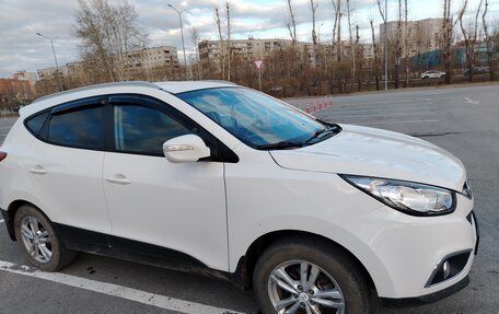 Hyundai ix35 I рестайлинг, 2012 год, 1 000 000 рублей, 5 фотография