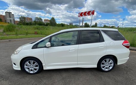 Honda Fit Shuttle I рестайлинг, 2011 год, 1 050 000 рублей, 3 фотография