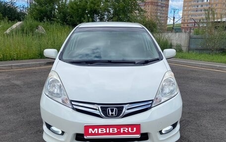 Honda Fit Shuttle I рестайлинг, 2011 год, 1 050 000 рублей, 2 фотография