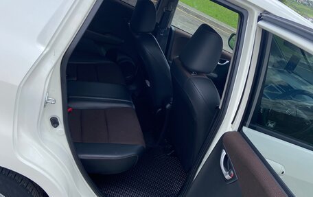 Honda Fit Shuttle I рестайлинг, 2011 год, 1 050 000 рублей, 13 фотография