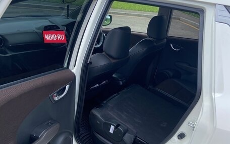 Honda Fit Shuttle I рестайлинг, 2011 год, 1 050 000 рублей, 16 фотография