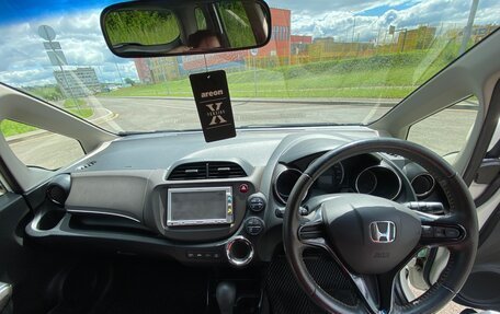 Honda Fit Shuttle I рестайлинг, 2011 год, 1 050 000 рублей, 21 фотография