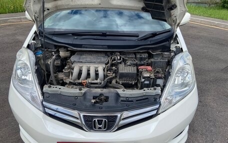 Honda Fit Shuttle I рестайлинг, 2011 год, 1 050 000 рублей, 25 фотография