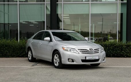 Toyota Camry, 2010 год, 1 000 000 рублей, 5 фотография