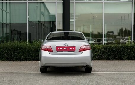 Toyota Camry, 2010 год, 1 000 000 рублей, 4 фотография