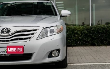 Toyota Camry, 2010 год, 1 000 000 рублей, 10 фотография