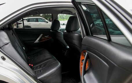 Toyota Camry, 2010 год, 1 000 000 рублей, 13 фотография