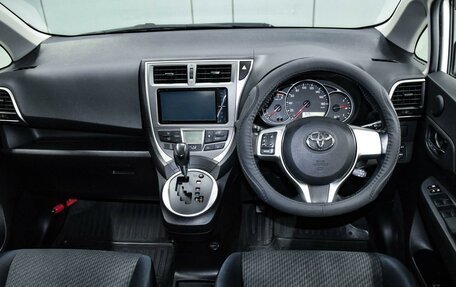 Toyota Ractis II, 2011 год, 1 149 000 рублей, 11 фотография