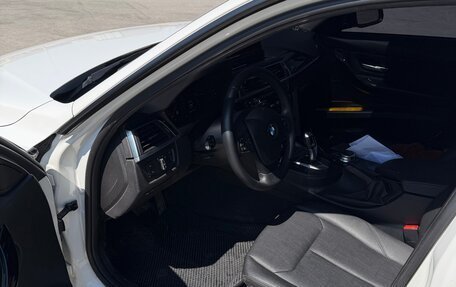 BMW 3 серия, 2018 год, 2 200 000 рублей, 28 фотография