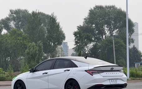 Hyundai Elantra, 2022 год, 1 330 000 рублей, 7 фотография