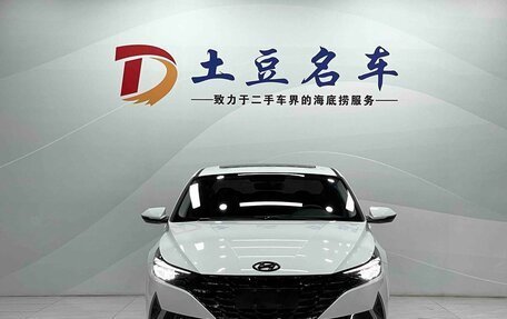 Hyundai Elantra, 2022 год, 1 300 000 рублей, 2 фотография