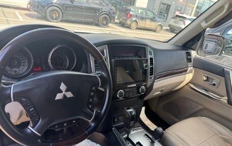 Mitsubishi Pajero IV, 2019 год, 2 700 000 рублей, 7 фотография