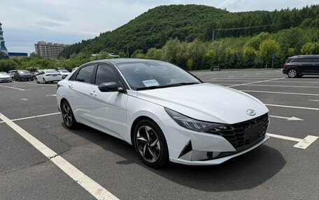Hyundai Elantra, 2022 год, 1 350 000 рублей, 3 фотография