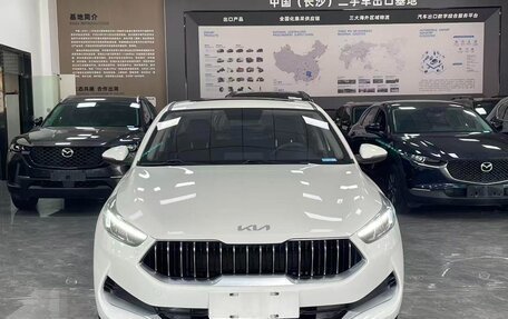 KIA K3, 2022 год, 1 370 000 рублей, 2 фотография