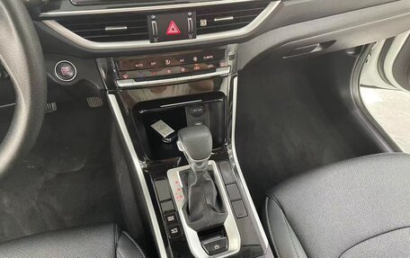 KIA K3, 2022 год, 1 370 000 рублей, 10 фотография