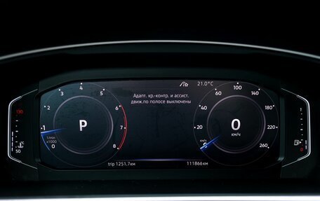 Volkswagen Tiguan II, 2019 год, 2 599 000 рублей, 17 фотография