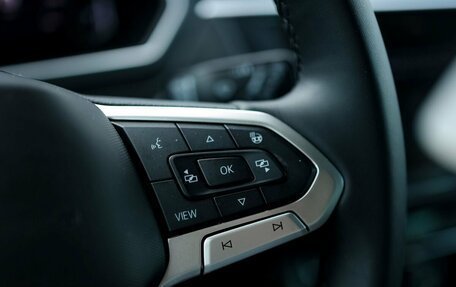 Volkswagen Tiguan II, 2019 год, 2 599 000 рублей, 19 фотография