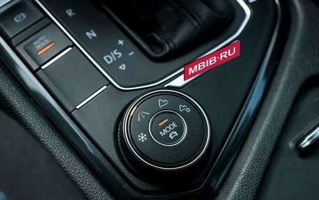Volkswagen Tiguan II, 2019 год, 2 599 000 рублей, 27 фотография