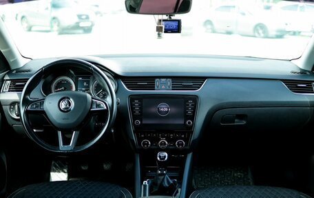 Skoda Octavia, 2017 год, 1 599 000 рублей, 8 фотография