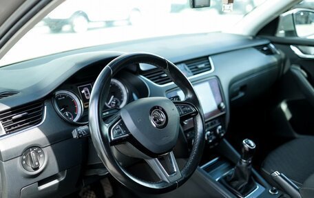 Skoda Octavia, 2017 год, 1 599 000 рублей, 9 фотография