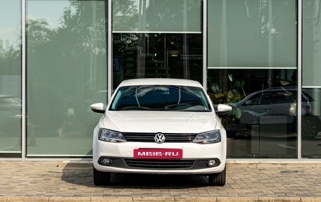 Volkswagen Jetta VI, 2014 год, 1 095 000 рублей, 2 фотография