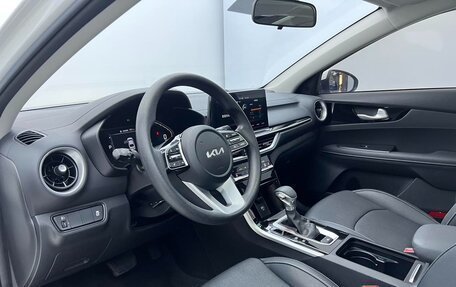 KIA K3, 2022 год, 1 410 000 рублей, 6 фотография