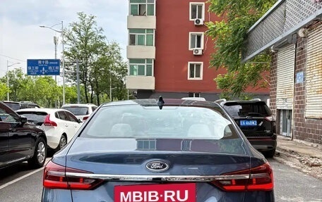 Ford Escort, 2022 год, 1 100 000 рублей, 5 фотография