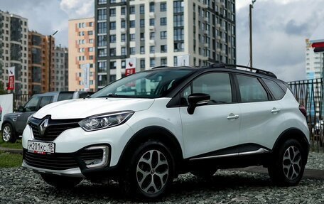 Renault Kaptur I рестайлинг, 2018 год, 1 780 000 рублей, 2 фотография