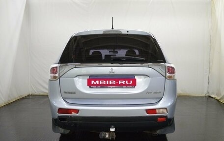 Mitsubishi Outlander III рестайлинг 3, 2012 год, 1 121 000 рублей, 6 фотография