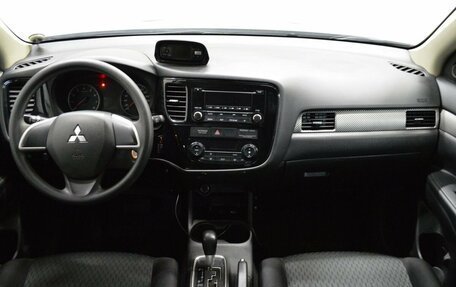 Mitsubishi Outlander III рестайлинг 3, 2012 год, 1 121 000 рублей, 14 фотография