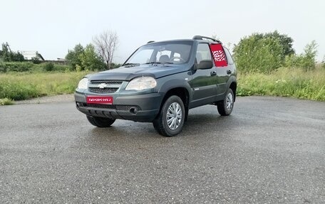 Chevrolet Niva I рестайлинг, 2012 год, 460 000 рублей, 1 фотография