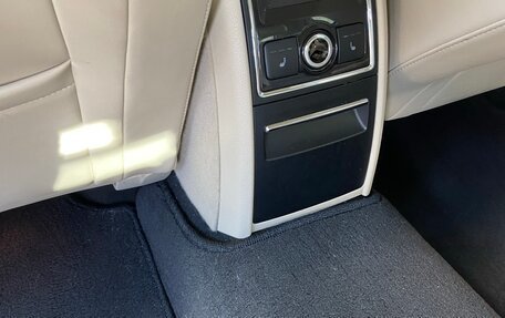 Skoda Superb III рестайлинг, 2012 год, 1 000 000 рублей, 9 фотография