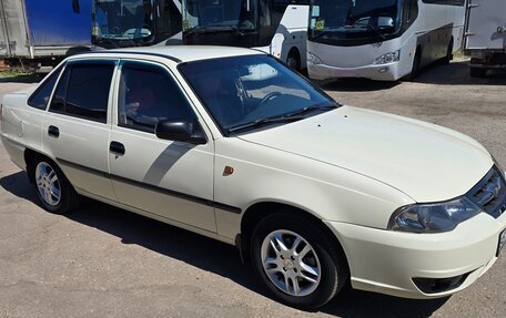 Daewoo Nexia I рестайлинг, 2012 год, 350 000 рублей, 5 фотография