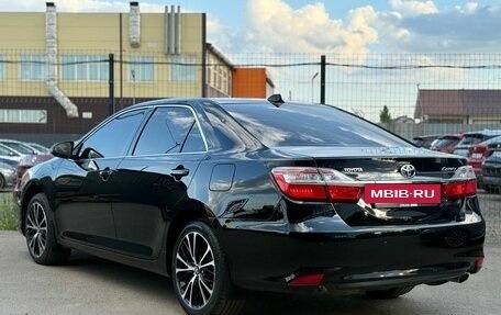 Toyota Camry, 2015 год, 1 990 000 рублей, 4 фотография