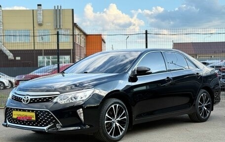 Toyota Camry, 2015 год, 1 990 000 рублей, 3 фотография