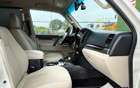 Mitsubishi Pajero IV, 2019 год, 4 200 000 рублей, 22 фотография