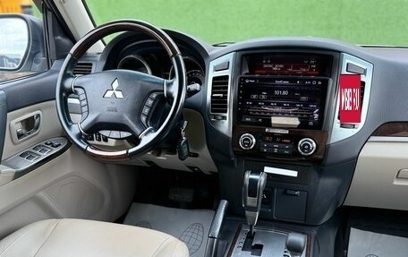 Mitsubishi Pajero IV, 2019 год, 4 200 000 рублей, 12 фотография