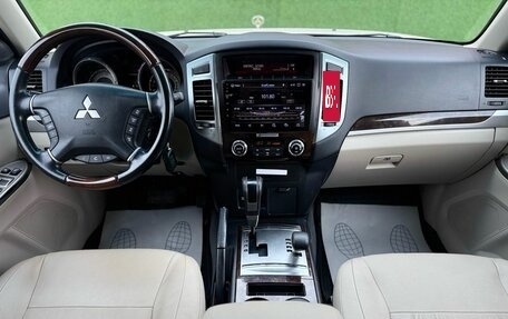 Mitsubishi Pajero IV, 2019 год, 4 200 000 рублей, 17 фотография