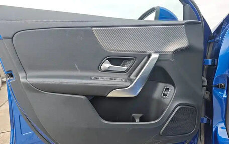 Mercedes-Benz A-Класс, 2022 год, 1 890 000 рублей, 16 фотография