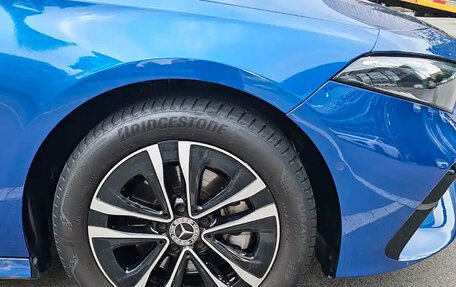 Mercedes-Benz A-Класс, 2022 год, 1 890 000 рублей, 6 фотография