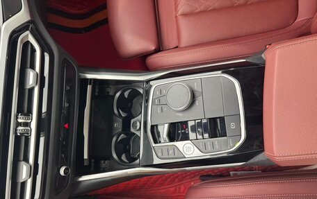 BMW 3 серия, 2023 год, 3 200 000 рублей, 11 фотография