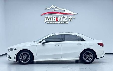 Mercedes-Benz A-Класс, 2021 год, 1 426 000 рублей, 3 фотография