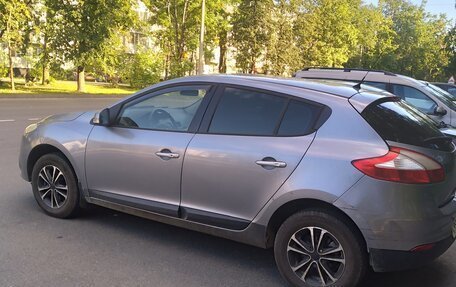 Renault Megane III, 2010 год, 450 000 рублей, 1 фотография