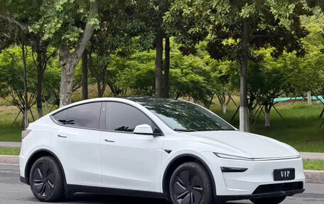 Tesla Model Y I, 2026 год, 6 200 000 рублей, 3 фотография