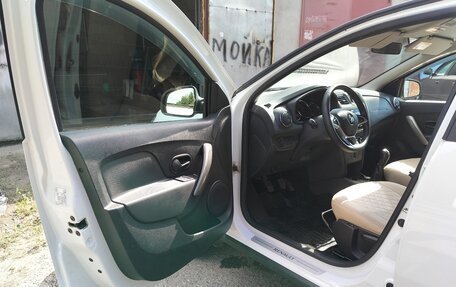 Renault Logan II, 2020 год, 1 250 000 рублей, 11 фотография