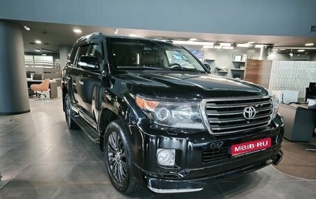 Toyota Land Cruiser 200, 2015 год, 4 300 000 рублей, 1 фотография