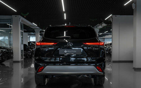 Toyota Highlander, 2026 год, 6 000 000 рублей, 6 фотография