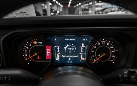Jeep Wrangler, 2025 год, 8 250 000 рублей, 12 фотография