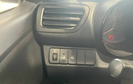 KIA Rio III рестайлинг, 2015 год, 749 000 рублей, 14 фотография