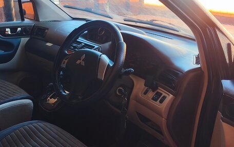 Mitsubishi Chariot III, 2001 год, 650 000 рублей, 4 фотография
